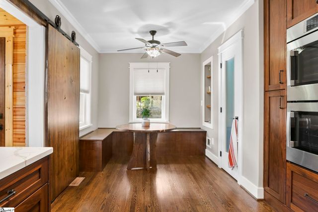 4 E Montclair Avenue, Greenville, SC 29609