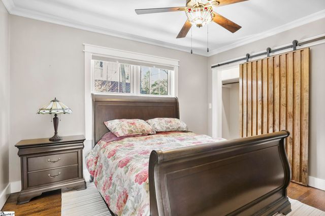 4 E Montclair Avenue, Greenville, SC 29609