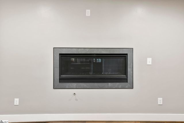 4 E Montclair Avenue, Greenville, SC 29609