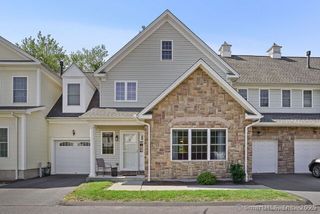10 Lucius Court 10, Milford, CT 06461