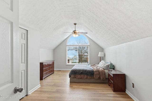 5146 Bell Ave, Shelbyville, KY 40065