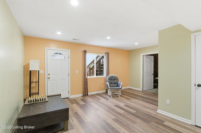 5146 Bell Ave, Shelbyville, KY 40065