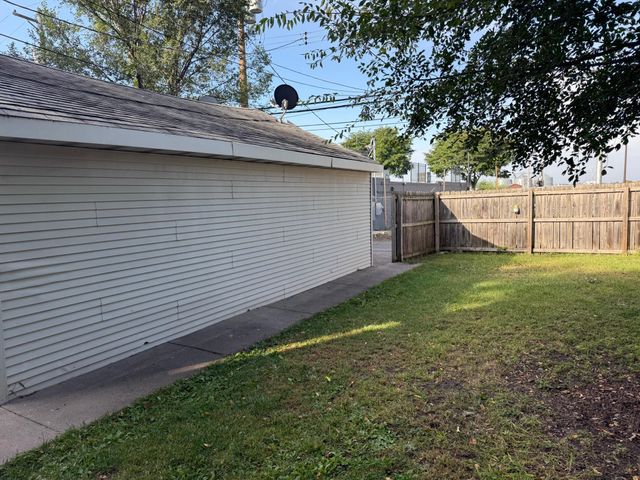 2922 Tyler Street NE, Minneapolis, MN 55418