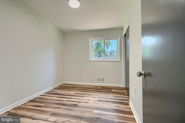 6821 BARNETT RD, Baltimore, MD 21239