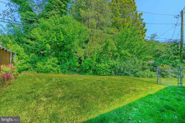 6821 BARNETT RD, Baltimore, MD 21239