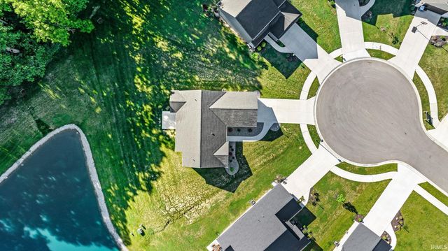 1114 Herdsman Boulevard, Huntertown, IN 46748