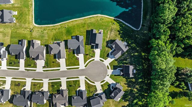 1114 Herdsman Boulevard, Huntertown, IN 46748