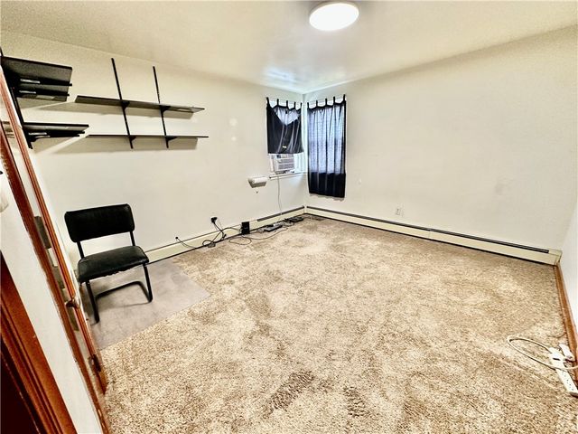 1302 Barkley Rd, Port Vue, PA 15133