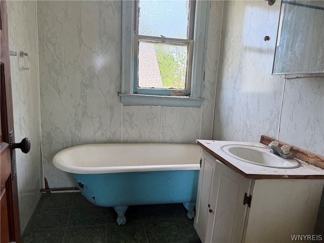 79 Montana Avenue, Buffalo, NY 14211
