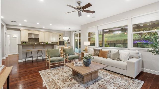 2902 Fox Den Cir, Lincoln, CA 95648