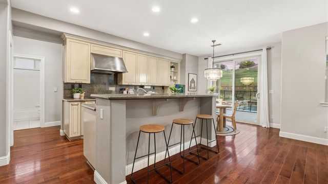 2902 Fox Den Cir, Lincoln, CA 95648