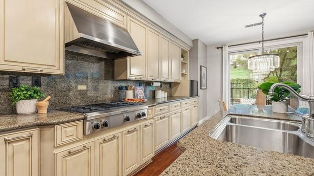 2902 Fox Den Cir, Lincoln, CA 95648