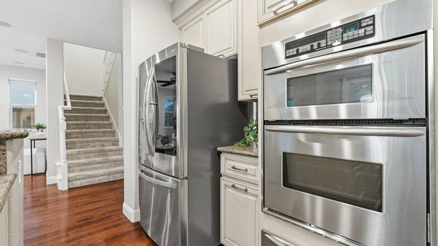 2902 Fox Den Cir, Lincoln, CA 95648