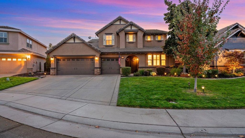 2902 Fox Den Cir, Lincoln, CA 95648