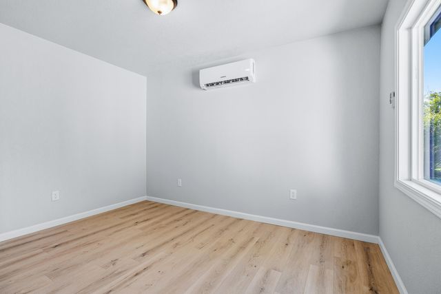 6673 Mountain View Drive, Anderson, CA 96007