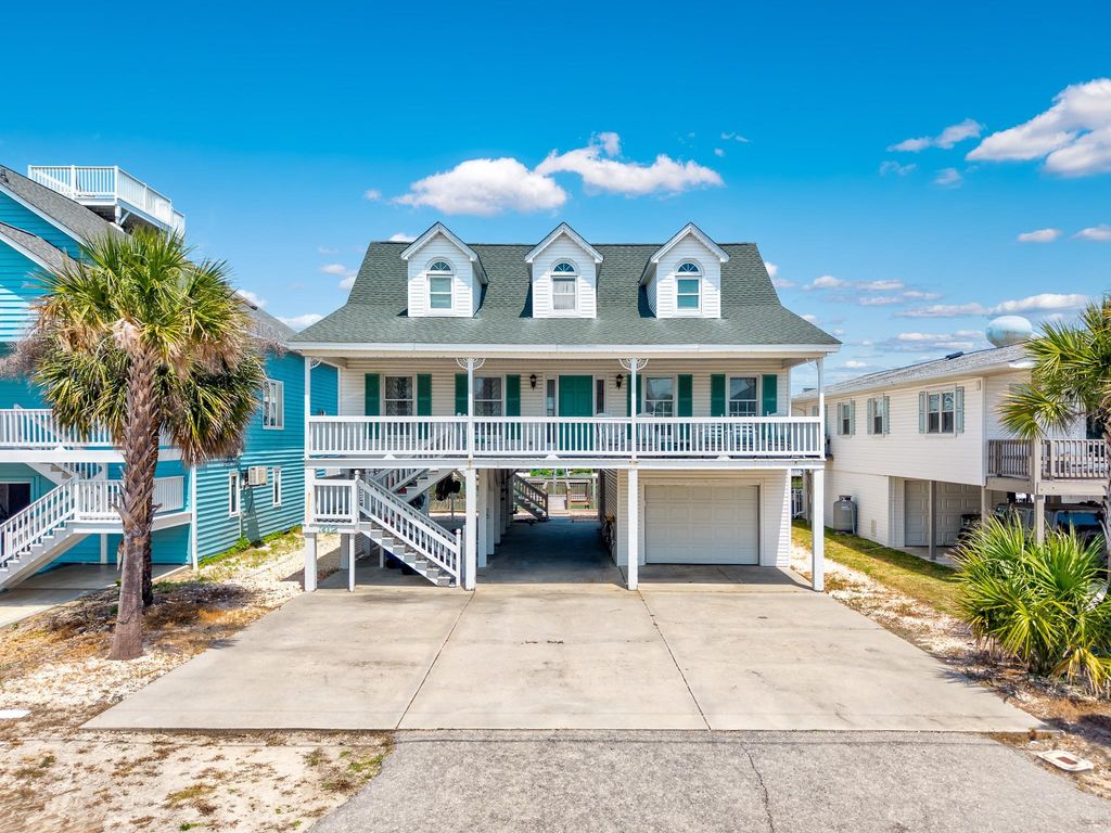 312 57th Ave. N, North Myrtle Beach, SC 29582