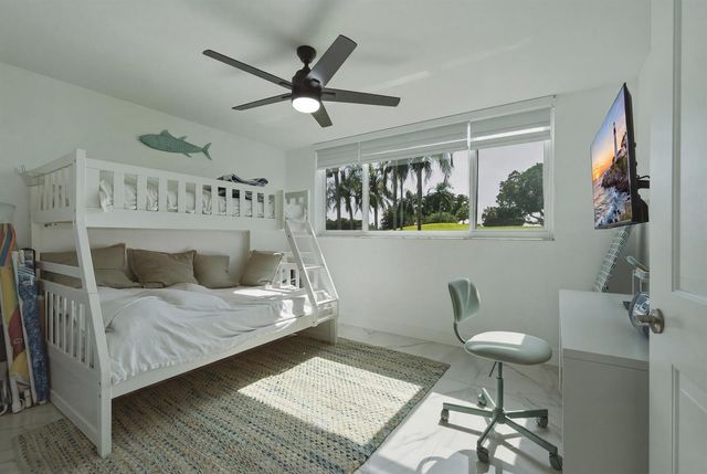 9823 S Hollybrook Lake Drive 104, Pembroke Pines, FL 33025