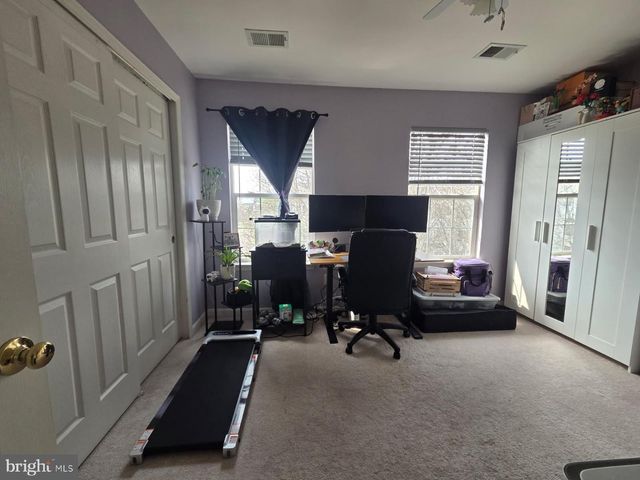 2429 DEW MEADOW CT, Herndon, VA 20171