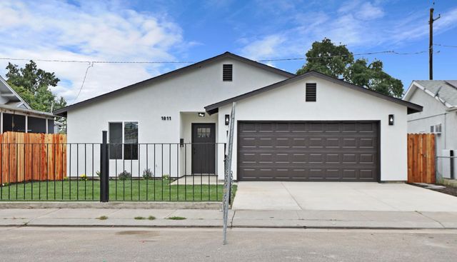1811 N Stanford Ave, Stockton, CA 95205