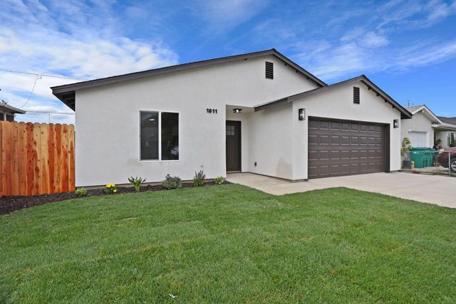 1811 N Stanford Ave, Stockton, CA 95205