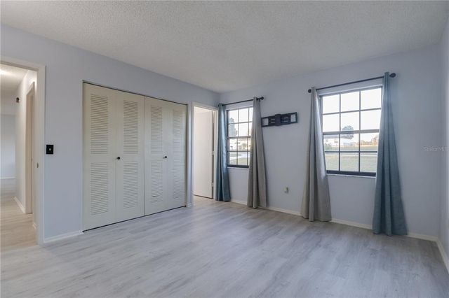 312 OAK TRACK TERRACE, Ocala, FL 34472