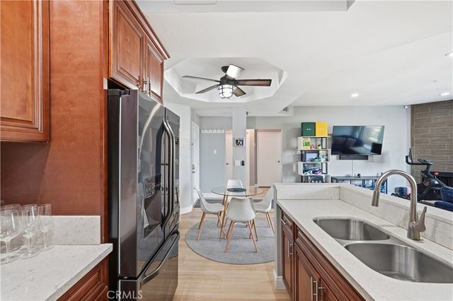 640 W 4th Street, Long Beach, CA 90802
