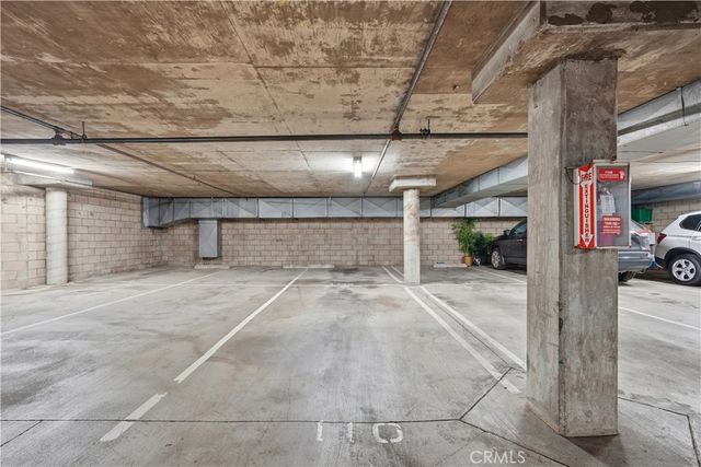 640 W 4th Street, Long Beach, CA 90802