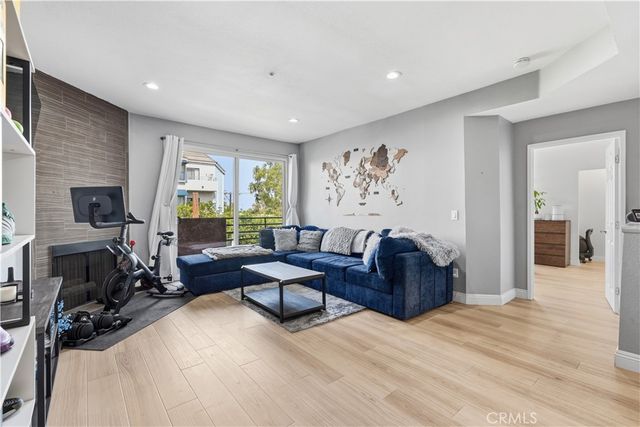 640 W 4th Street, Long Beach, CA 90802
