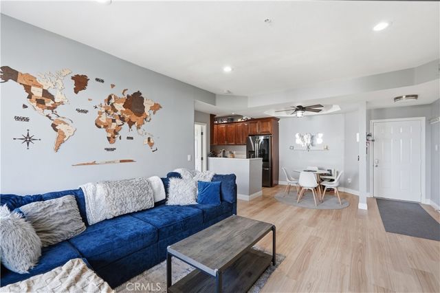 640 W 4th Street, Long Beach, CA 90802
