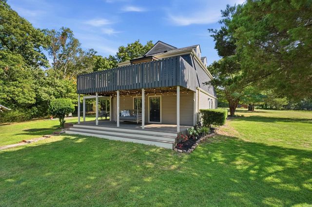 12 Ball Hill Dr Drive, Greenbrier, AR 72058