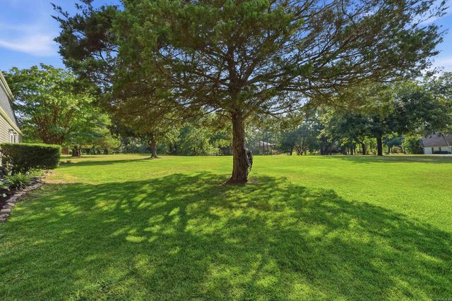 12 Ball Hill Dr Drive, Greenbrier, AR 72058