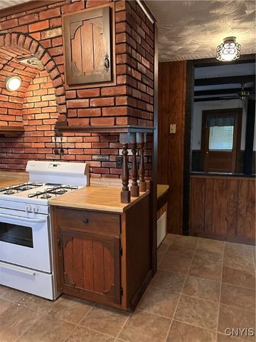 3483 bishop, Madison, NY 13402