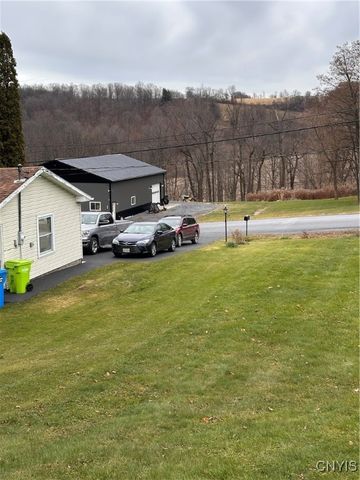 3483 bishop, Madison, NY 13402