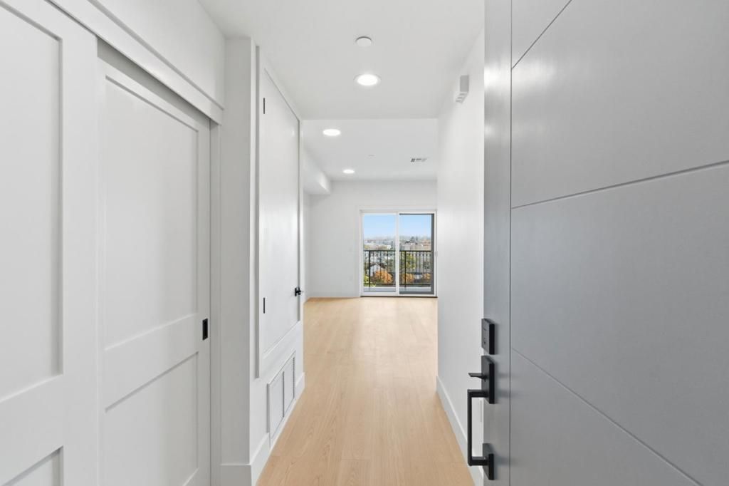 560 El Camino Real 306, San Carlos, CA 94070