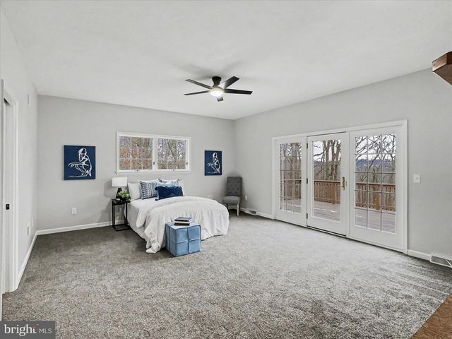 1903 WOODLAND RD, York, PA 17403