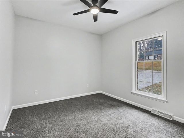 1903 WOODLAND RD, York, PA 17403