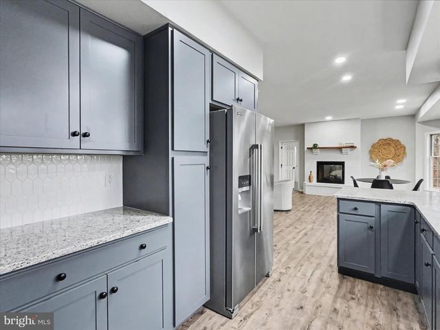 1903 WOODLAND RD, York, PA 17403