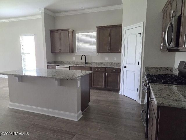216 Wild Cherry Lane, Lafayette, LA 70508