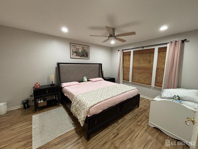 162 Briarwood Drive, North Brunswick, NJ 08902
