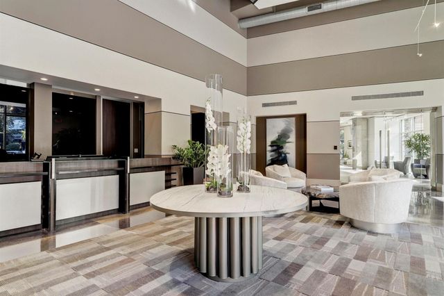 1901 Post Oak Boulevard 2307, Houston, TX 77056