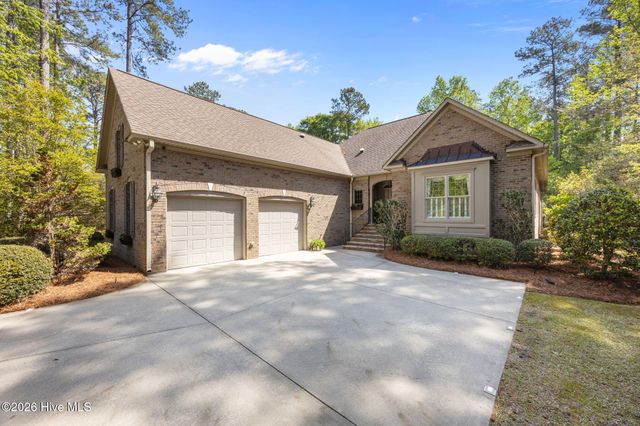 134 Saint Andrews Circle, New Bern, NC 28562