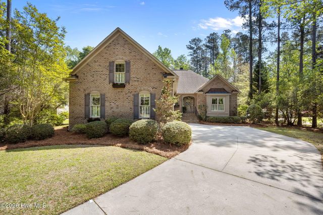 134 Saint Andrews Circle, New Bern, NC 28562