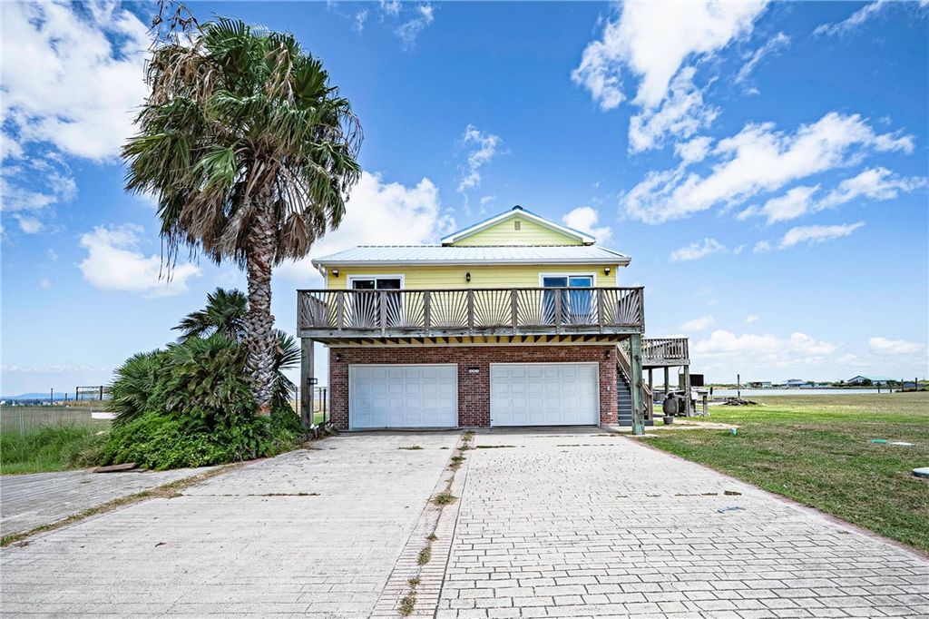 401 Old Salt Lake, Rockport, TX 78382 — photo 4