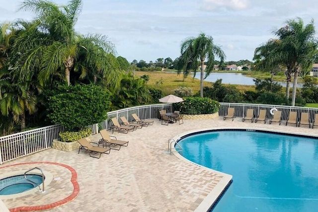 168 SW Peacock Boulevard 35-103, Port St Lucie, FL 34986