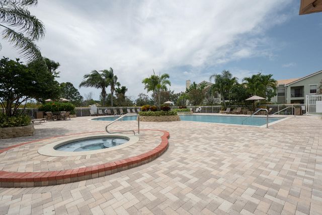 168 SW Peacock Boulevard 35-103, Port St Lucie, FL 34986