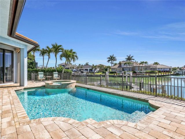 474 Pepperwood CT, Marco Island, FL 34145