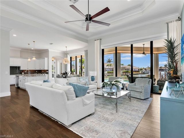 474 Pepperwood CT, Marco Island, FL 34145