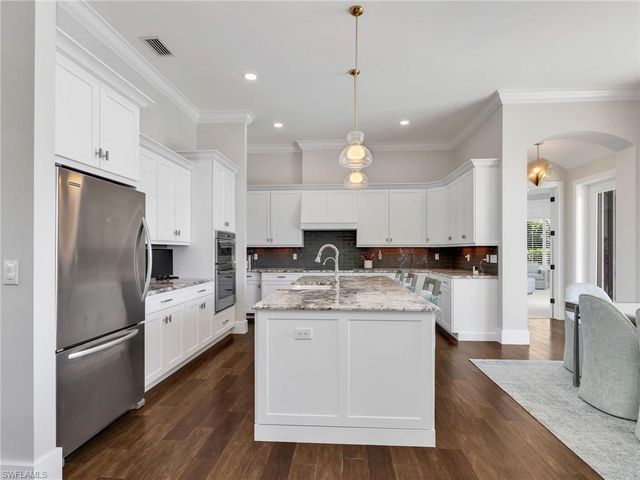 474 Pepperwood CT, Marco Island, FL 34145