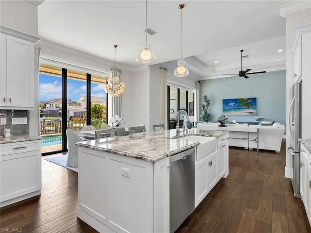 474 Pepperwood CT, Marco Island, FL 34145