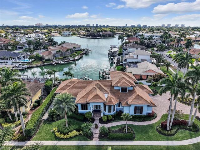 474 Pepperwood CT, Marco Island, FL 34145